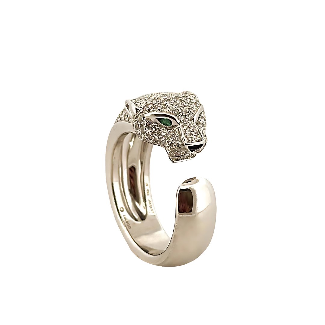 Pavée CARTIER “Massai” Panthère ring in white gold, emeralds and