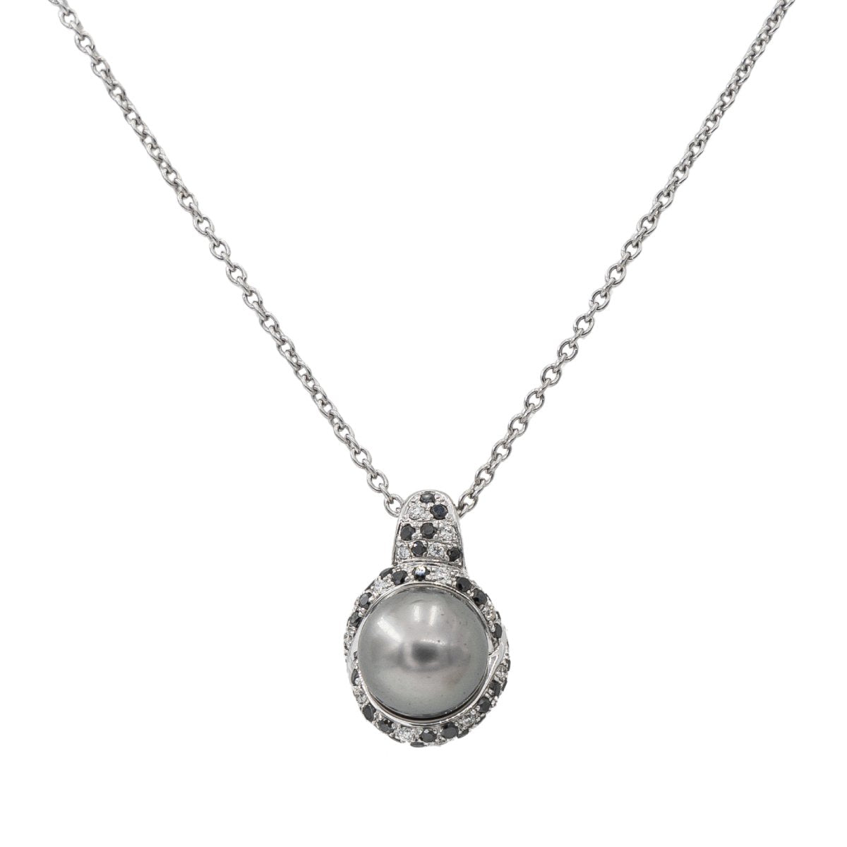 MAUBOUSSIN “Pearl Caviar Mon Amour” necklace in white Gold and