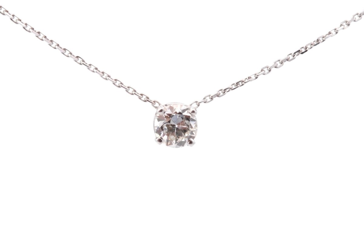Diamond pendant necklace in white gold – Castafiore
