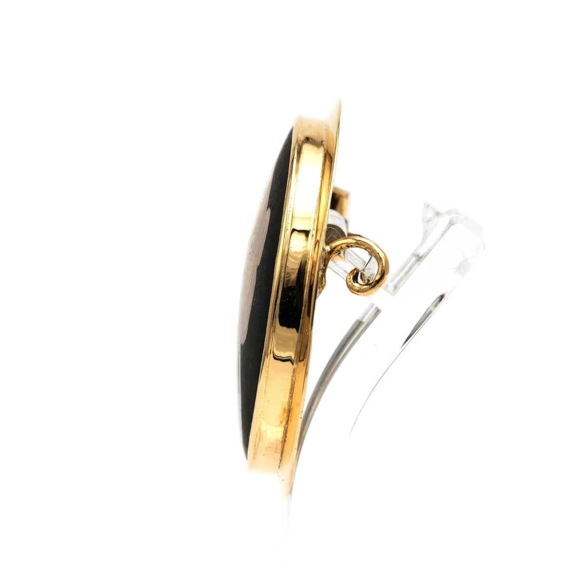 Yellow Gold and Porcelain Brooch