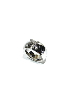 CHAUMET ring in white gold and diamonds
