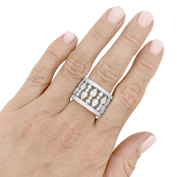 Bague Chopard, "Haute Joaillerie" or blanc et diamants.