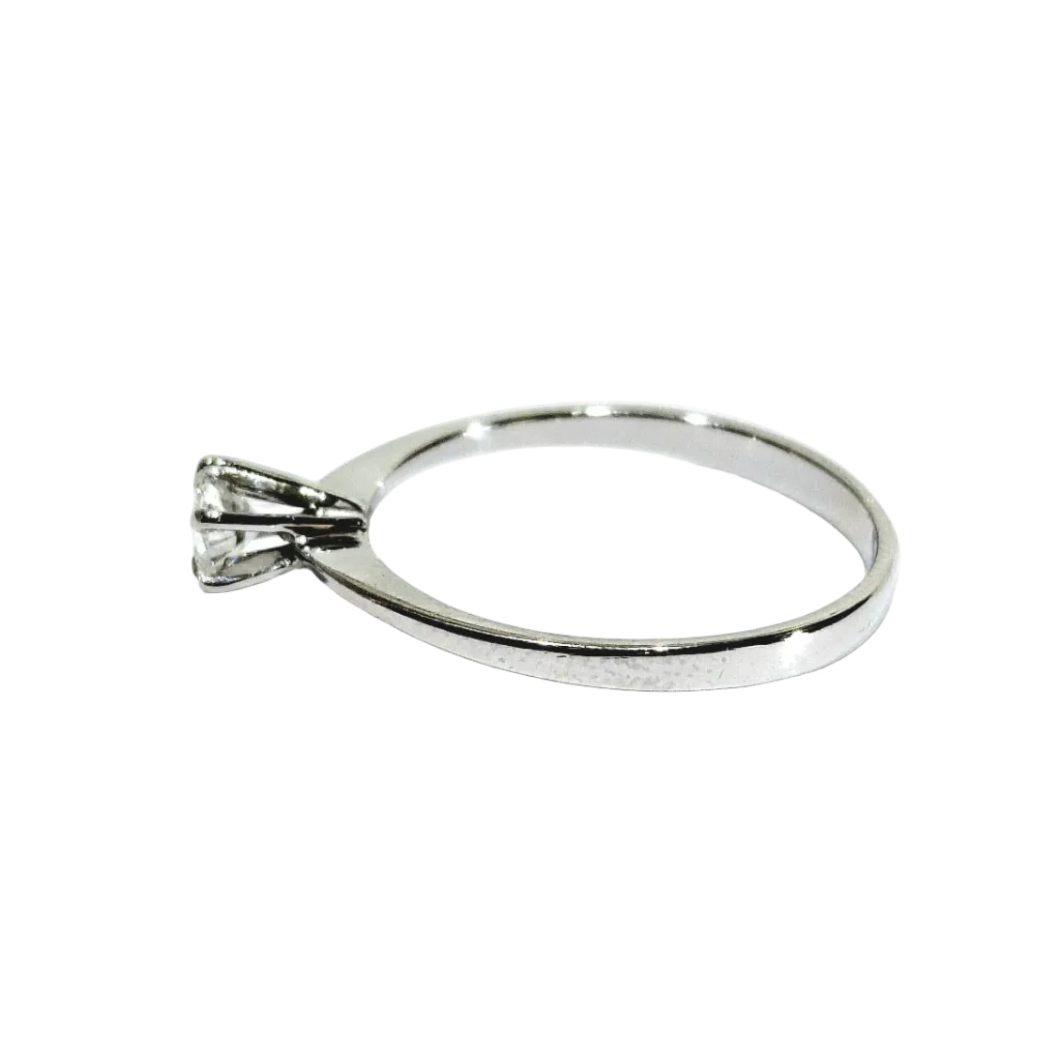 Bague Solitaire en or blanc et diamant