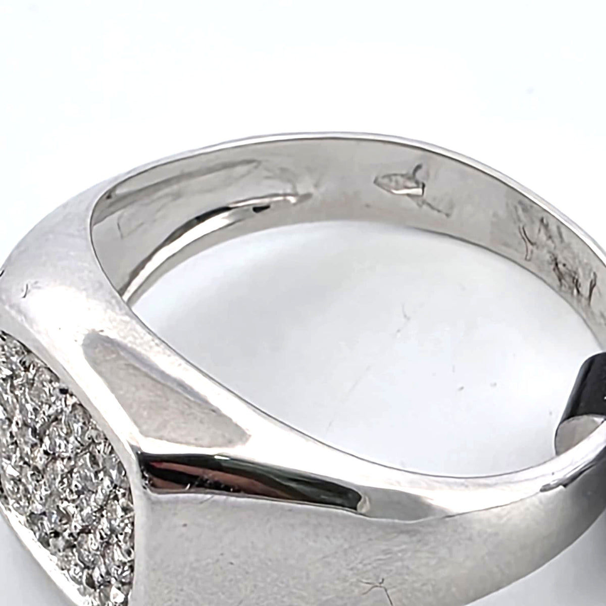 White Gold Signet Ring with Diamonds