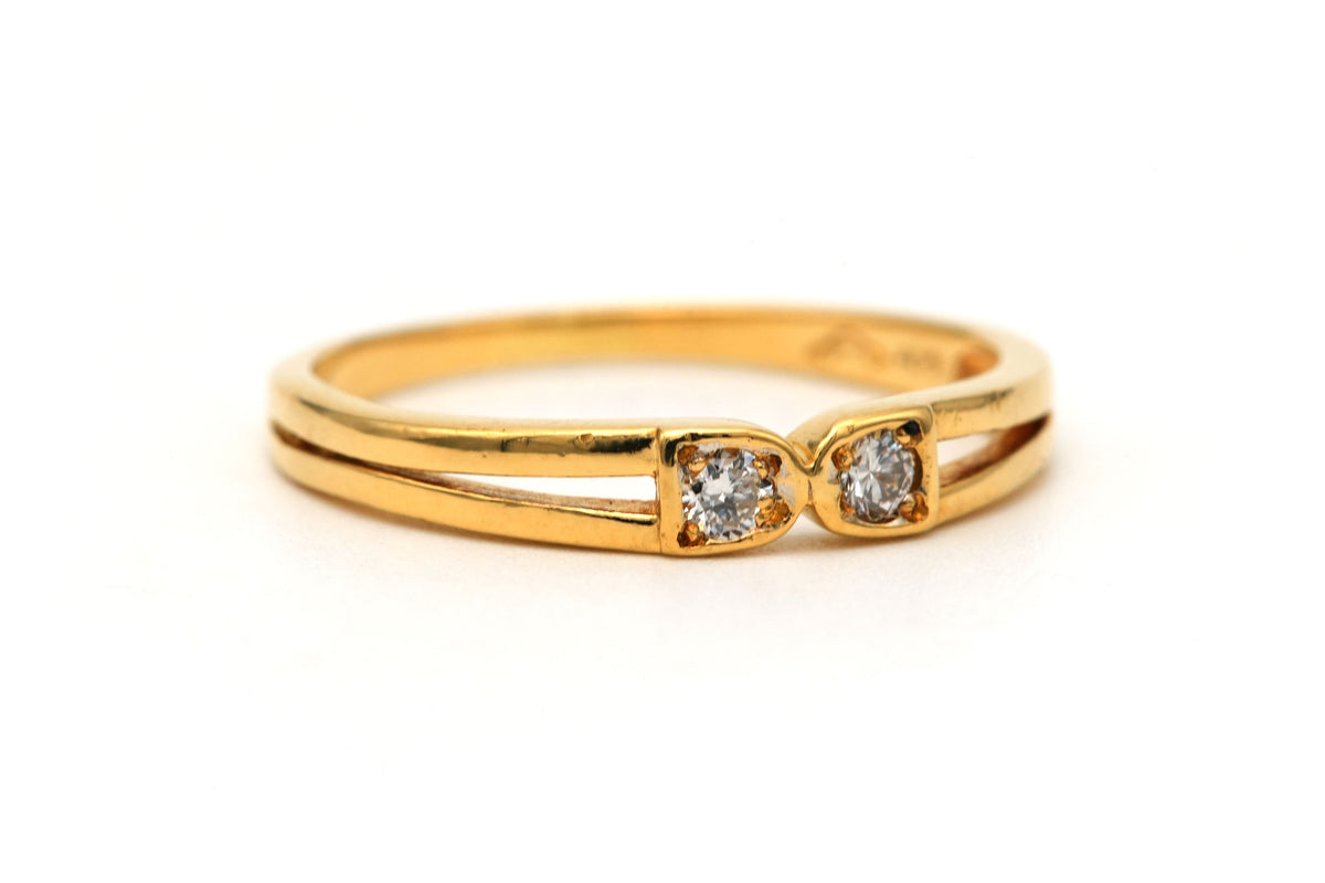 "Toi & Moi" Ring in Yellow Gold and Diamonds