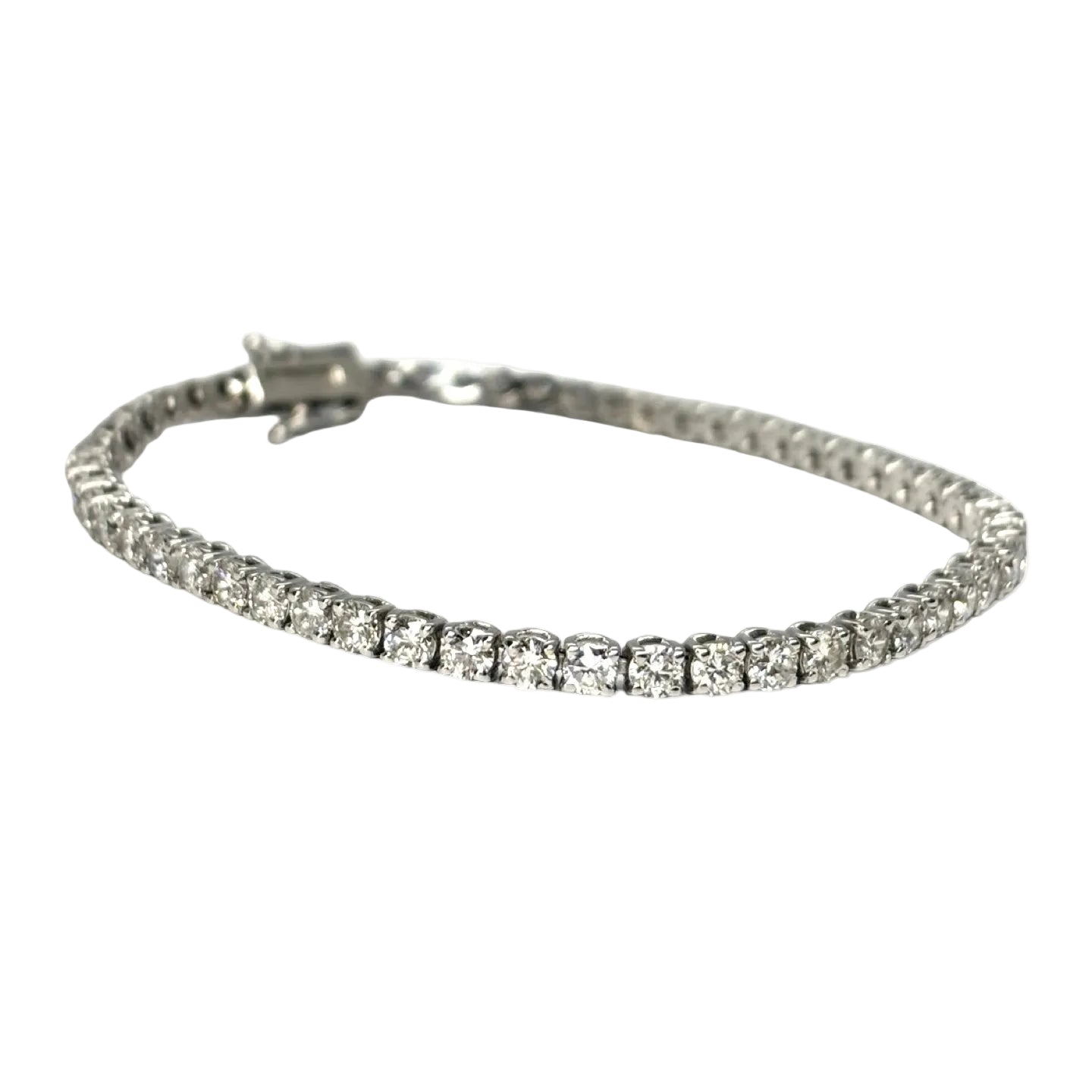 "Ligne" Bracelet in White Gold and Diamonds
