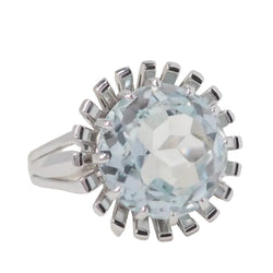 White Gold and Aquamarine Solitaire Ring