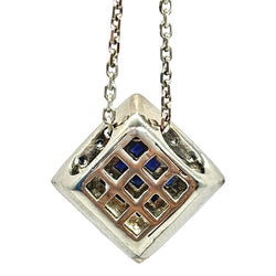 Collier Pendentif en or blanc, saphirs et diamants