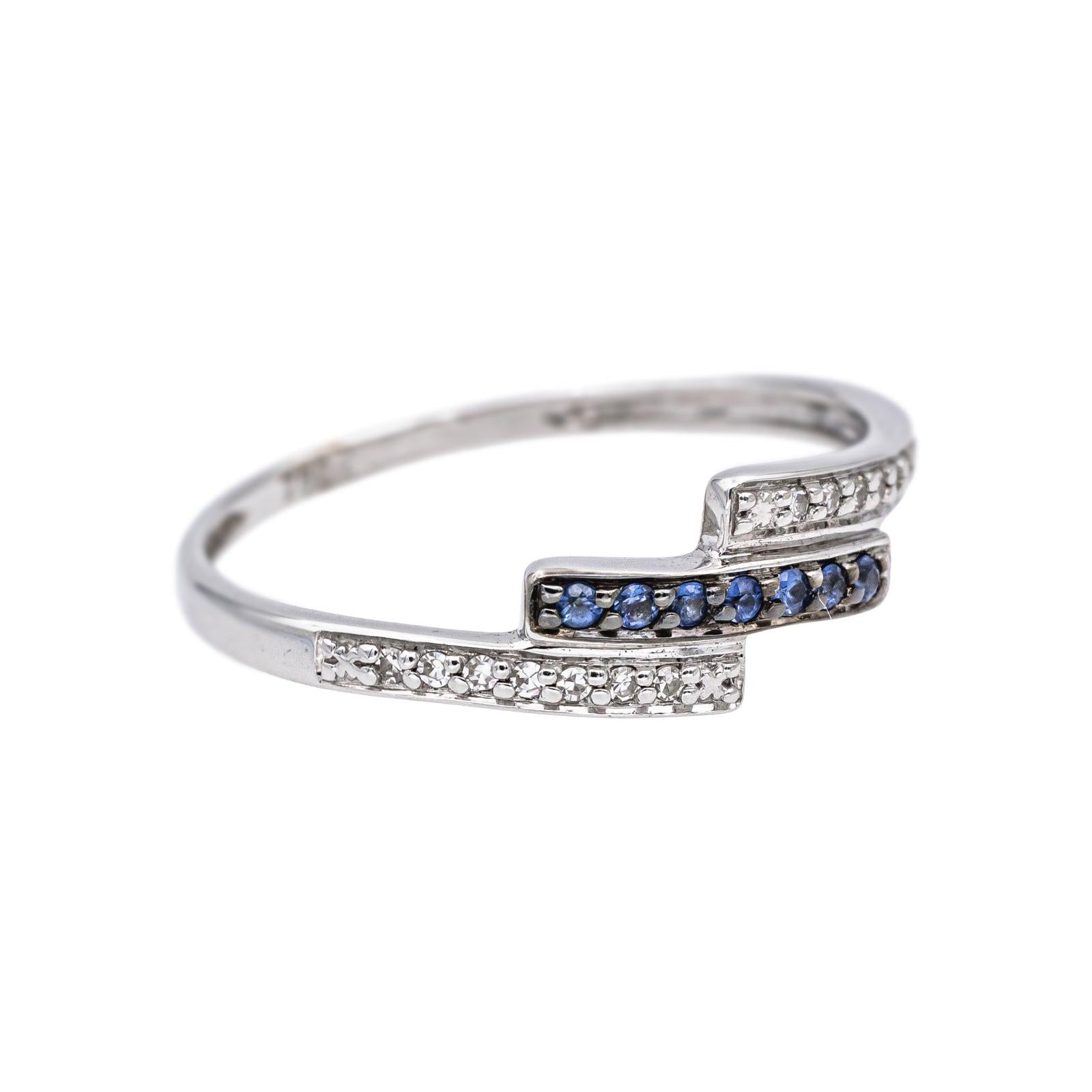 White gold Diamond Ring