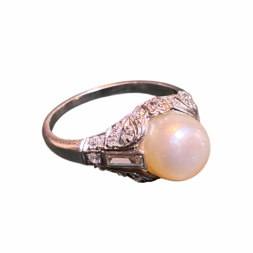 Platinum, Pearl and Diamond Ring