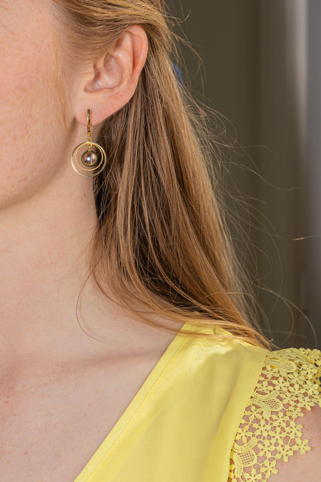 Boucles d'oreilles  Or jaune  Perle