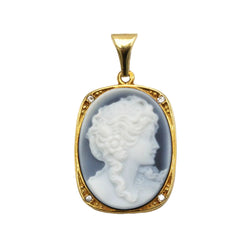 Yellow gold, Onyx, and Diamond pendant