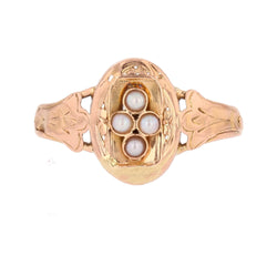 Rose gold and Pearl Ring