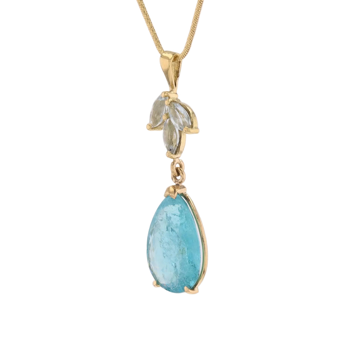 Yellow Gold and Aquamarine Pendant