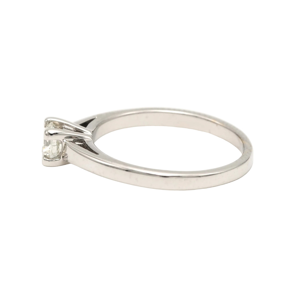Bague Solitaire en or blanc et diamant