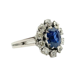Marguerite Ring in White Gold, Sapphire, and Diamonds