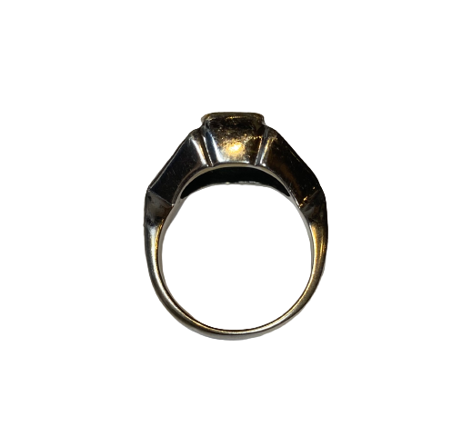 Ring in white gold, yellow gold, emerald, and diamonds