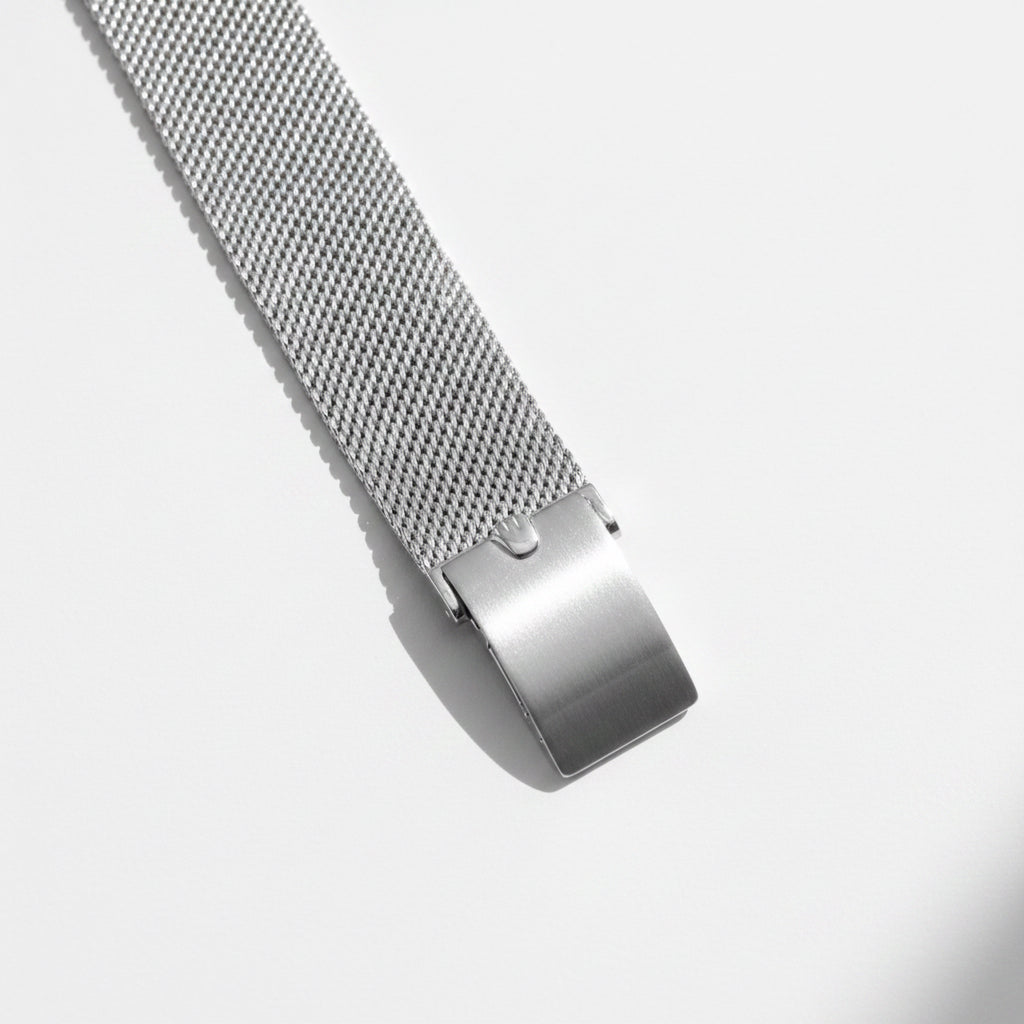 Watch women's ROLEX- Cellini in white gold