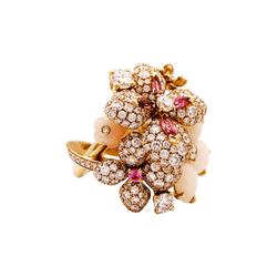Ring Chaumet, "Hortensia Aube rosée", rose gold, diamonds, pink sapphire and pink opals.
