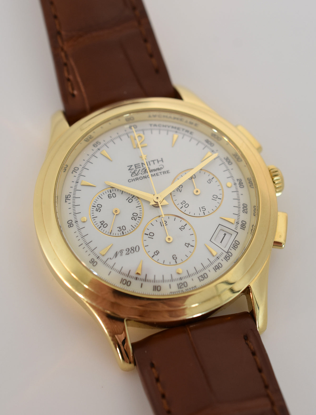 ZENITH "El Primero" Watch in Yellow gold and Leather