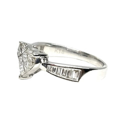 White Gold Solitaire Ring with Diamonds
