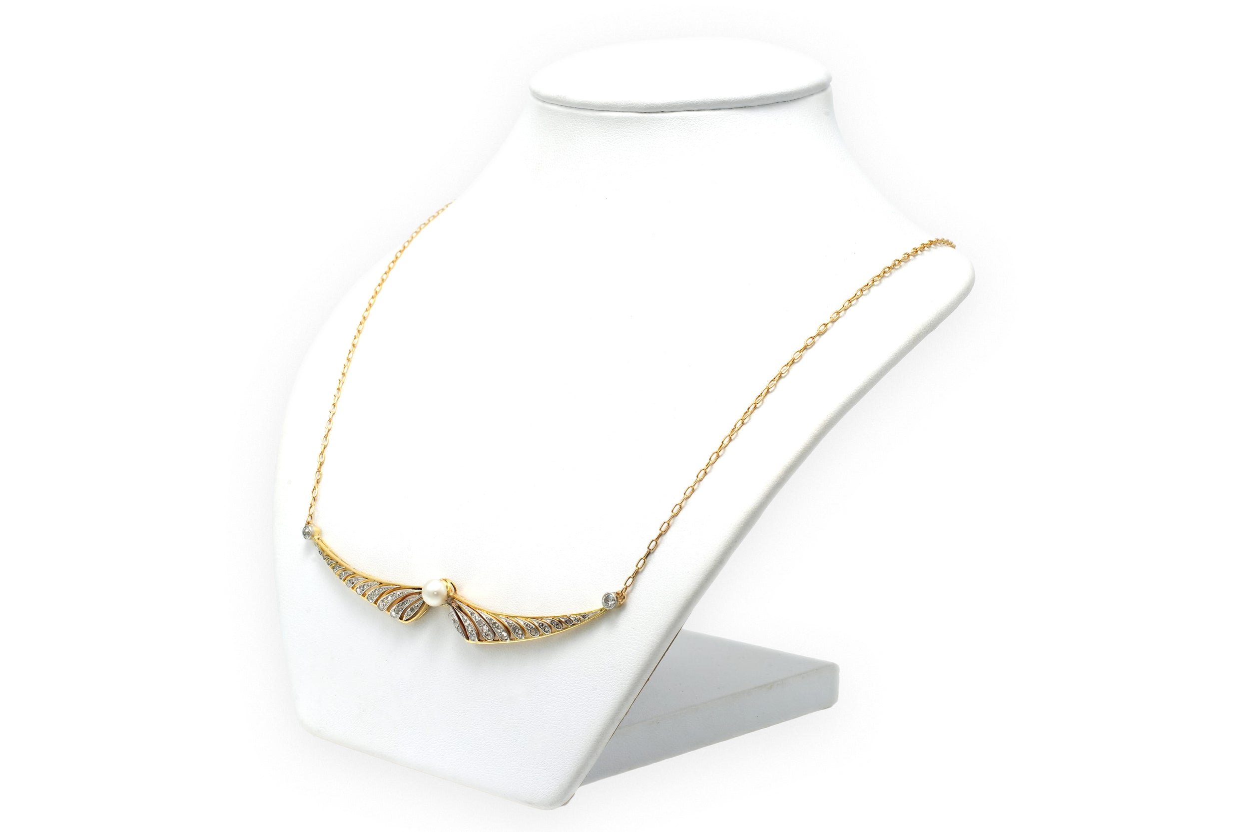 Collier Pendentif en or jaune, perle et diamants