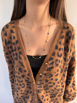 Rose gold long necklace with Tahitian pearls.