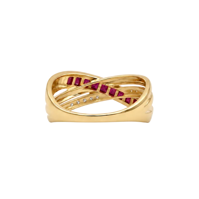 Yellow gold ring with rubies and diamonds