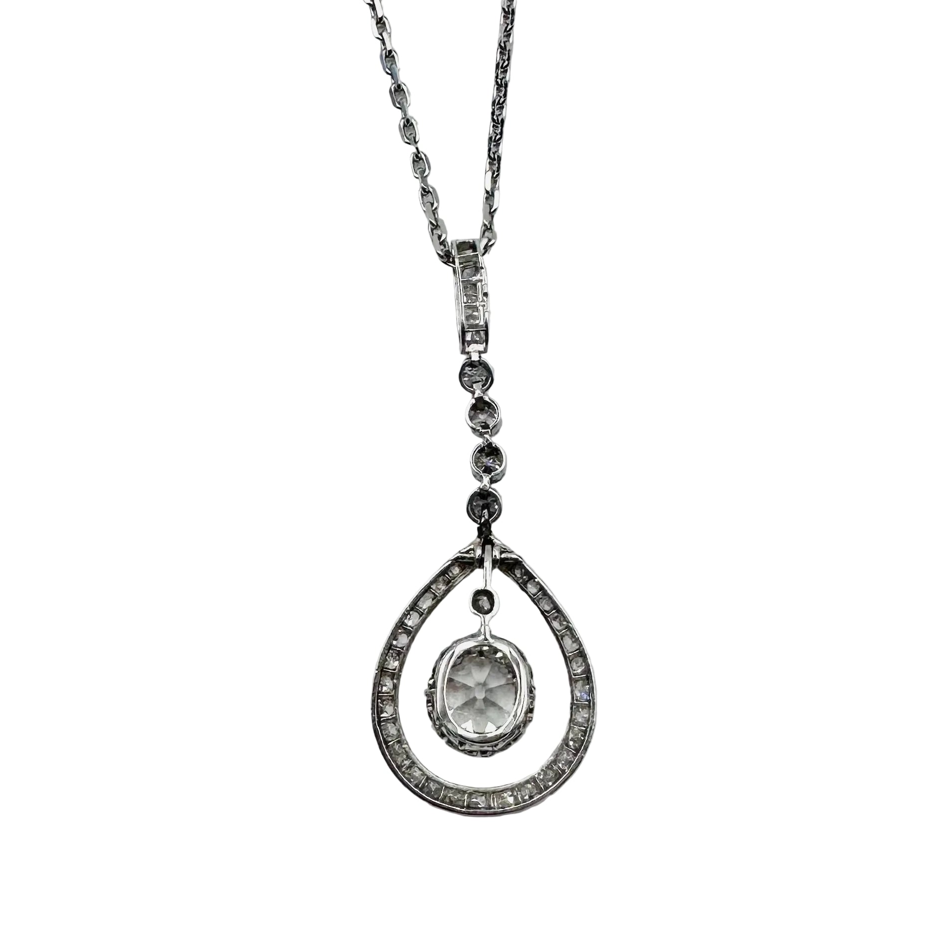 Collier Pendentif en or blanc et diamants