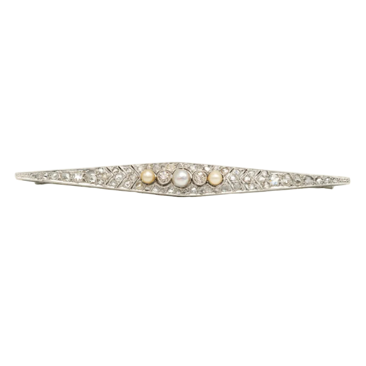 White Gold Brooch with Pearls and Diamonds
