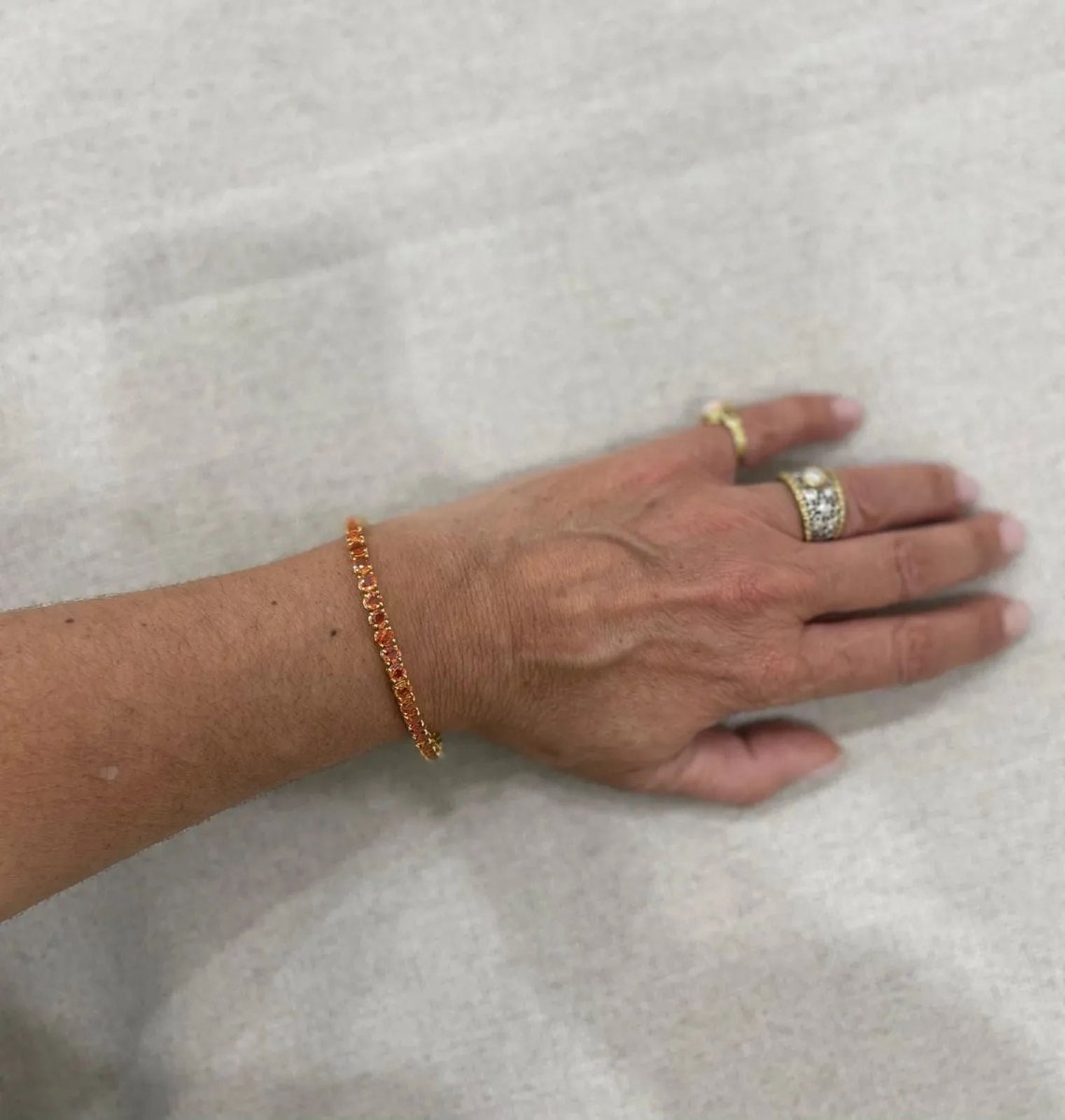 11 Carat Natural Padparadsha Sapphire Yellow Gold Tennis Bracelet - Castafiore