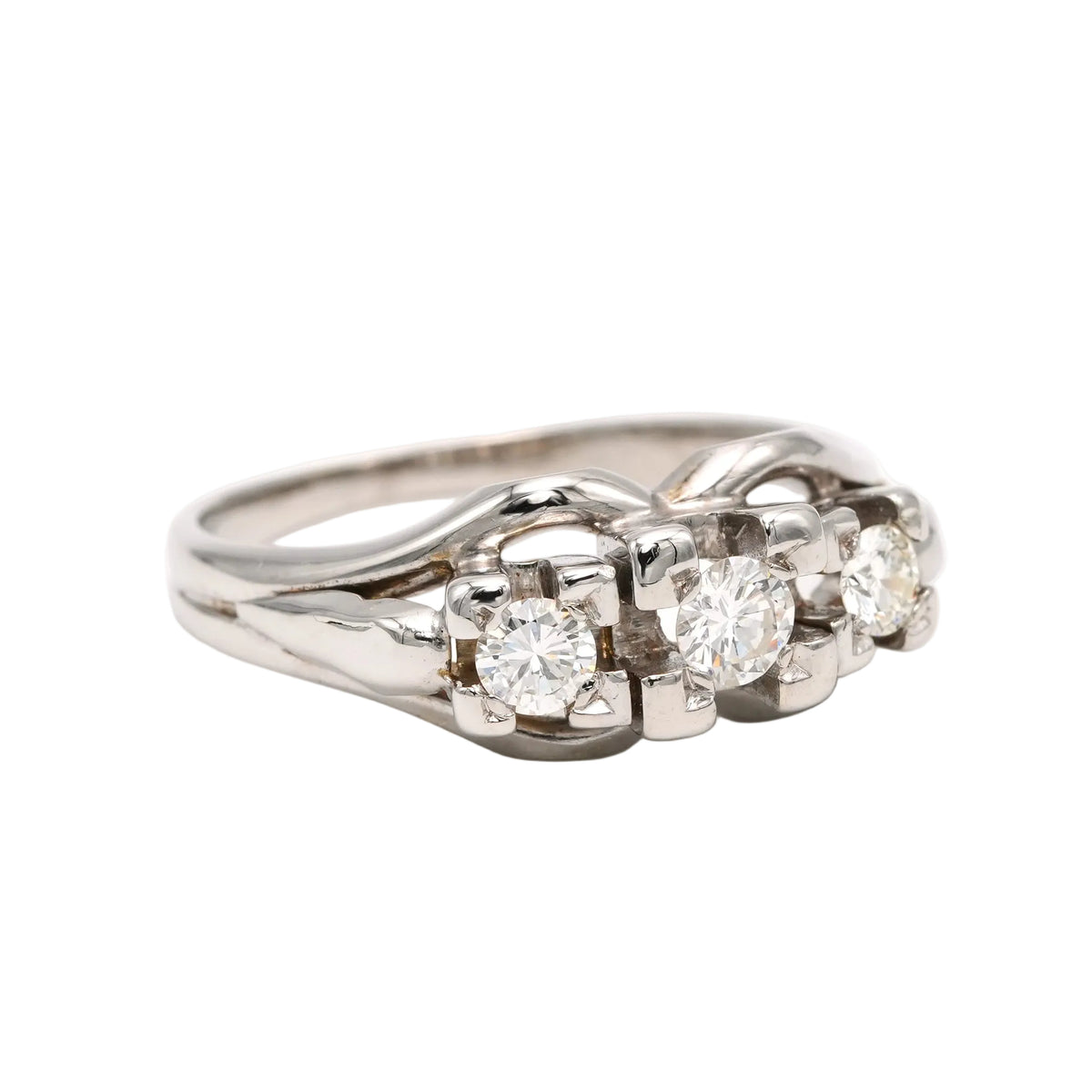 Trilogy Ring in White Gold and Diamonds