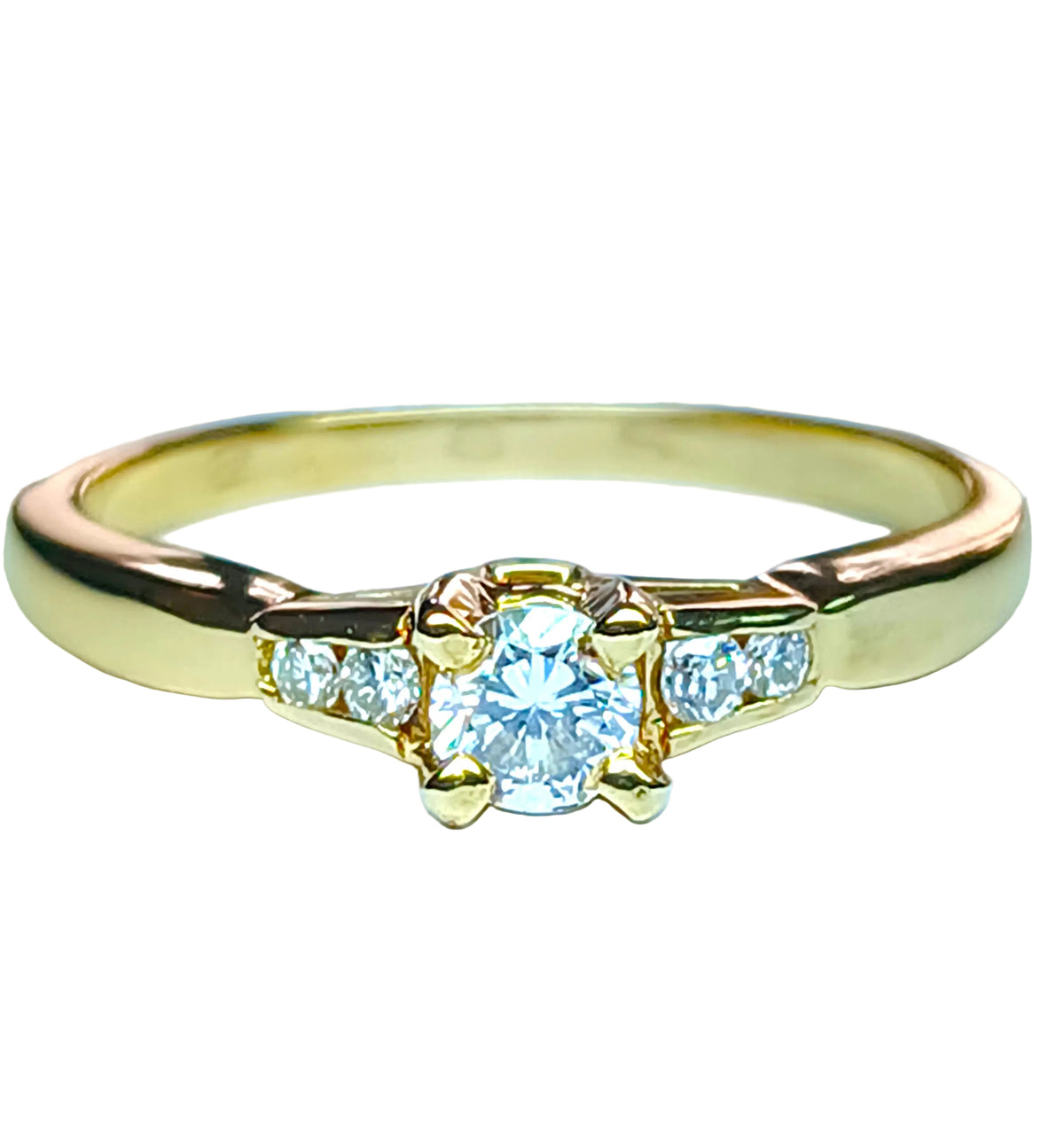 Yellow Gold Solitaire Ring with Diamonds