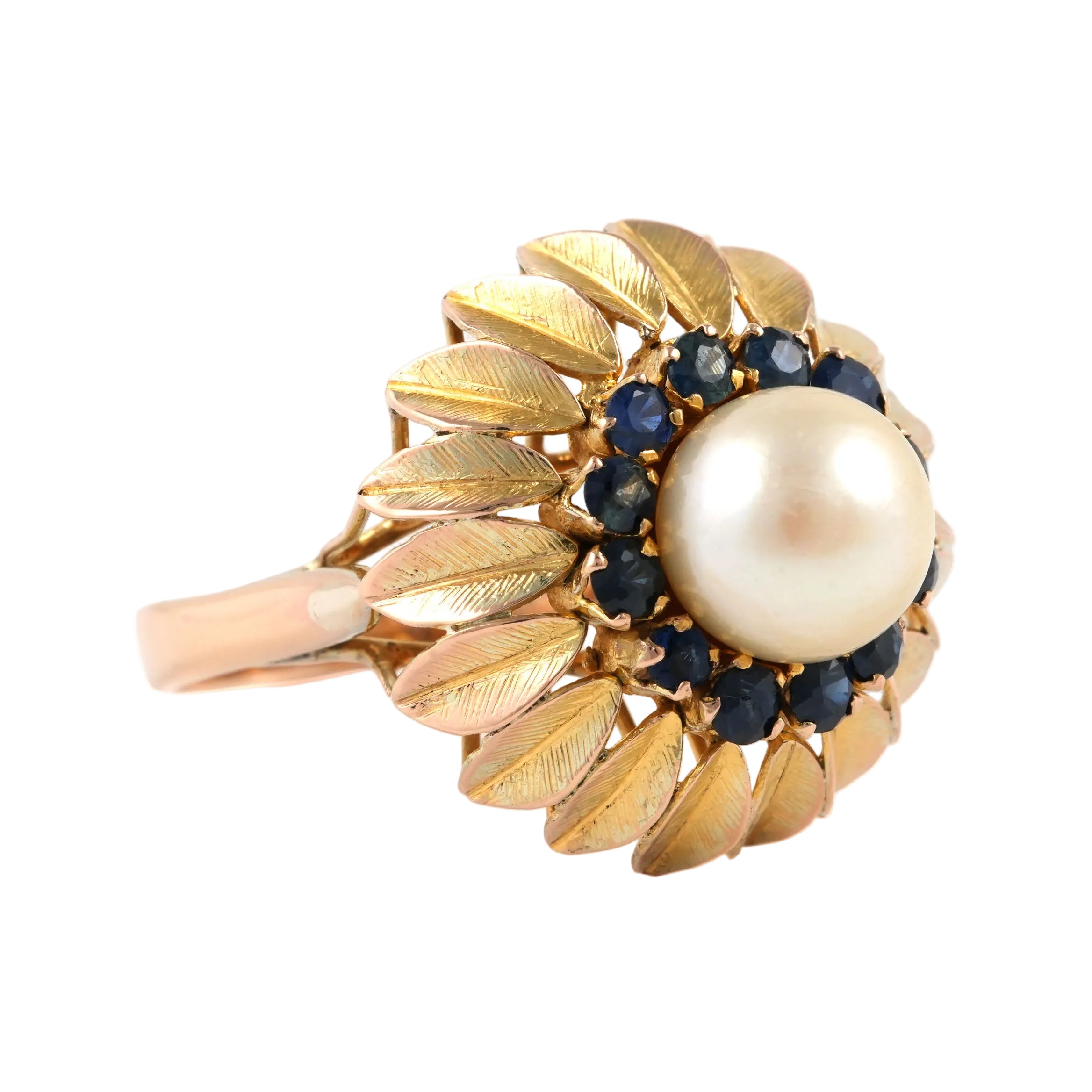 "Dôme" Ring in Yellow Gold, Pearl, and Sapphires