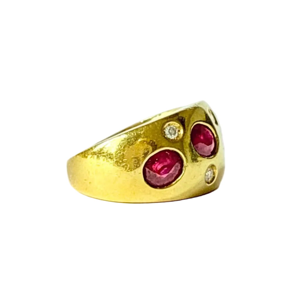 Band Ring in Yellow Gold, Rubies, and Diamonds