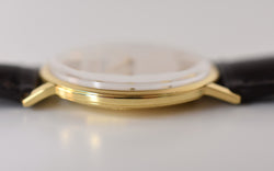 VACHERON & CONSTANTIN watch in yellow gold and leather