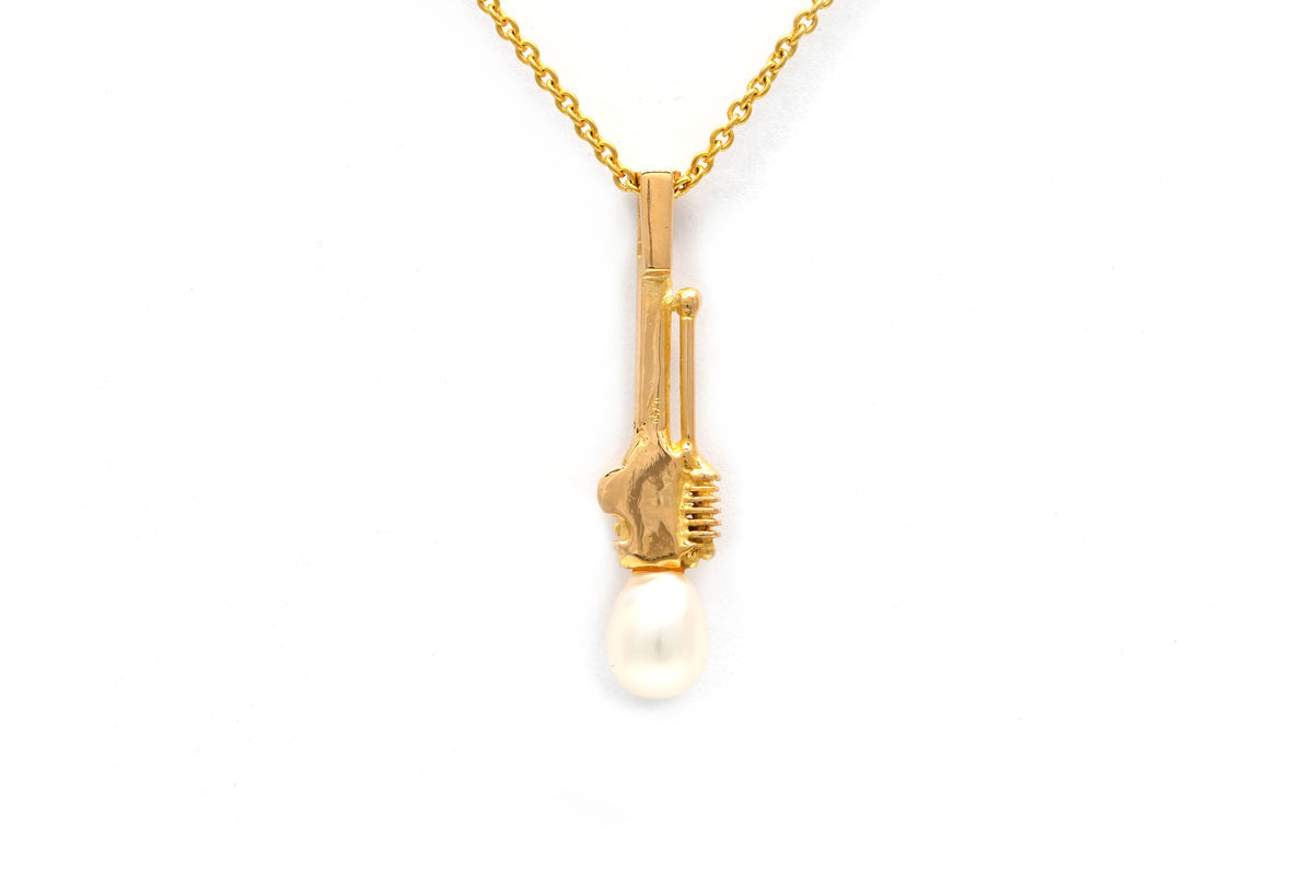 Yellow Gold and Pearl Pendant