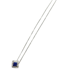 Collier Pendentif en or blanc, saphirs et diamants