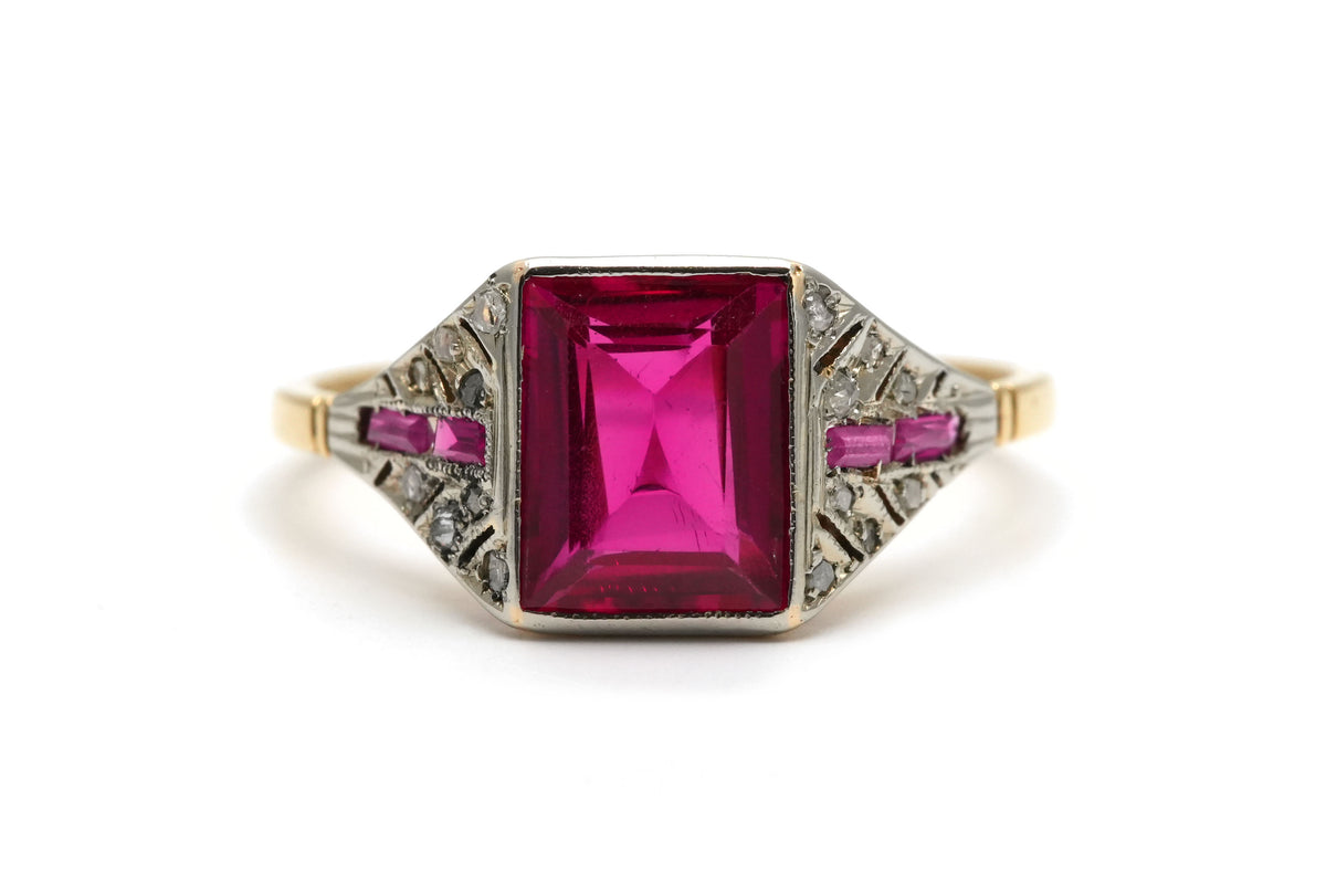 Art Deco ring in white gold, yellow gold, rubies, and diamonds