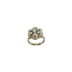 Entourage Ring in white gold, Platinum, and Diamonds