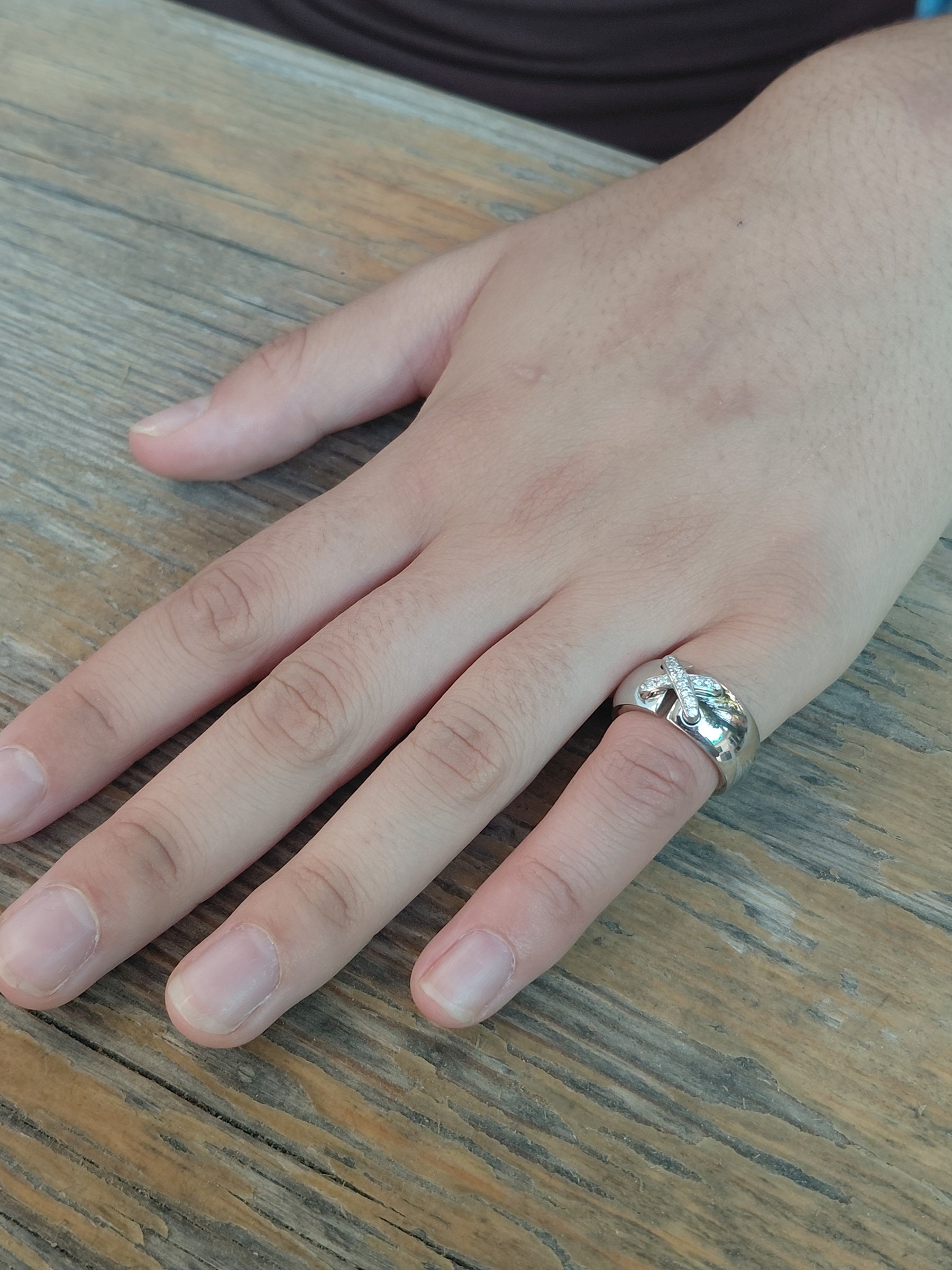 CHAUMET ring in white gold and diamonds