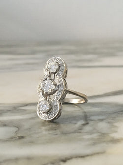 Bague en or blanc et diamants