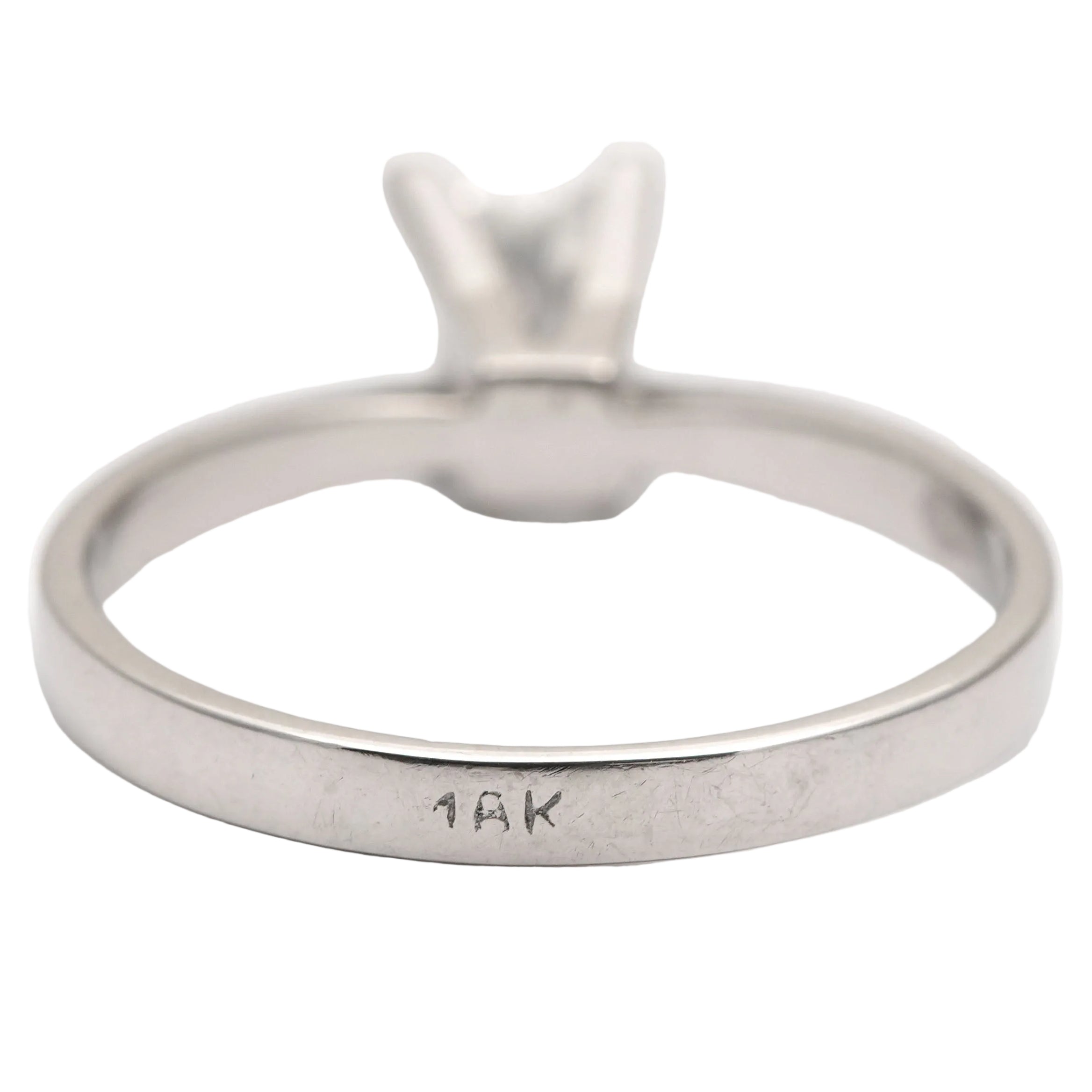 White Gold Solitaire Ring with Diamond