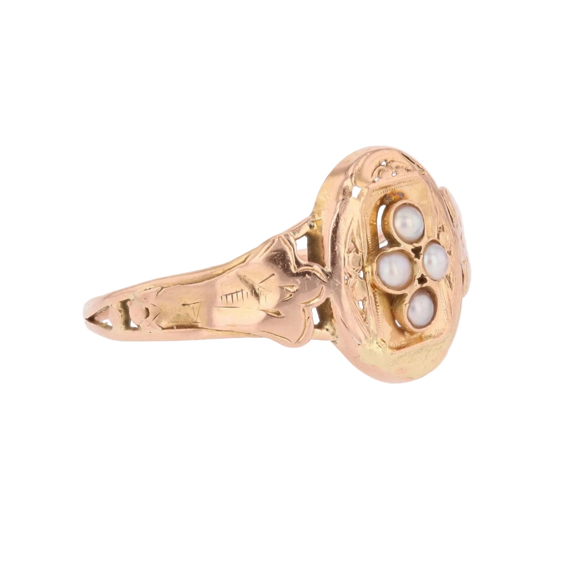 Rose gold and Pearl Ring