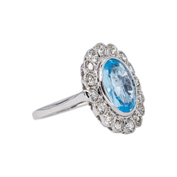 Pompadour Ring in White gold with Topaz