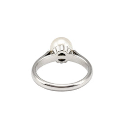 White Gold Solitaire Ring with a Pearl and Diamonds