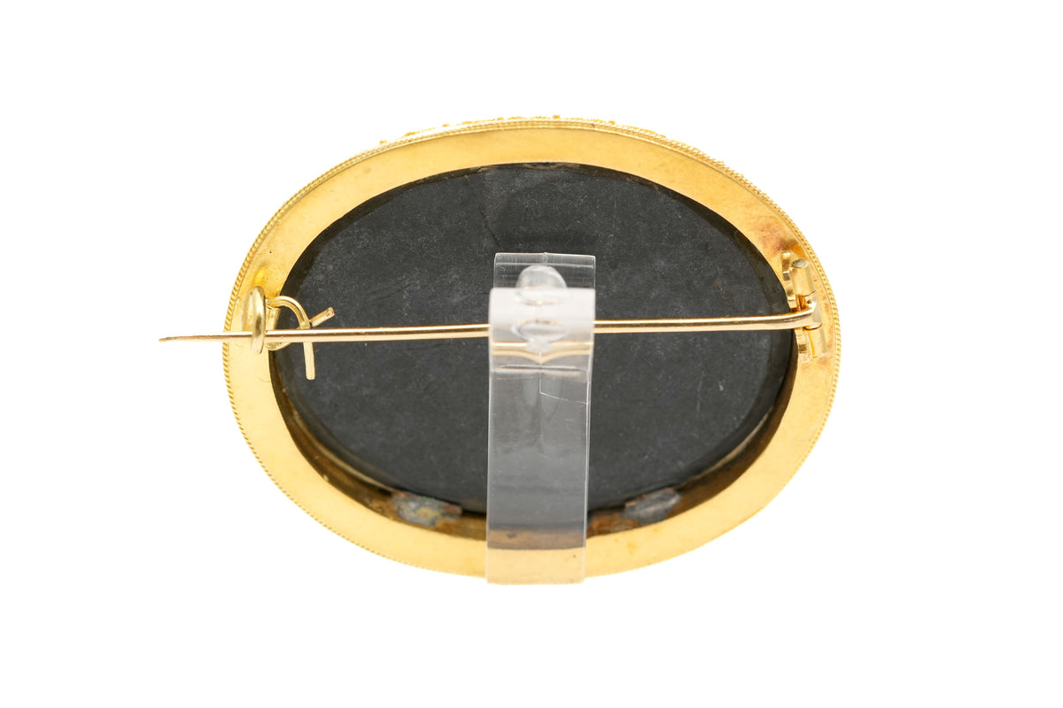 Broche Épingle en or jaune, jaspe, lapis-lazuli, nacre et opale