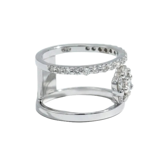 Marguerite Ring in White Gold and Diamonds