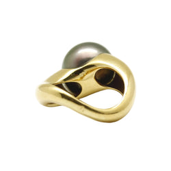Yellow Gold Solitaire Ring with a Pearl