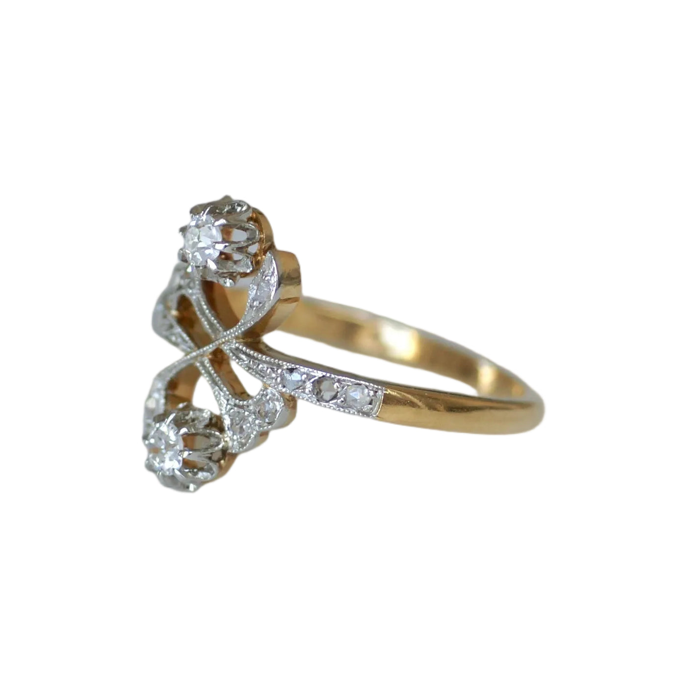 Bague Toi & Moi en or jaune, platine et diamants